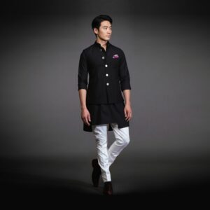Nero Ternion Threadwork Kurta